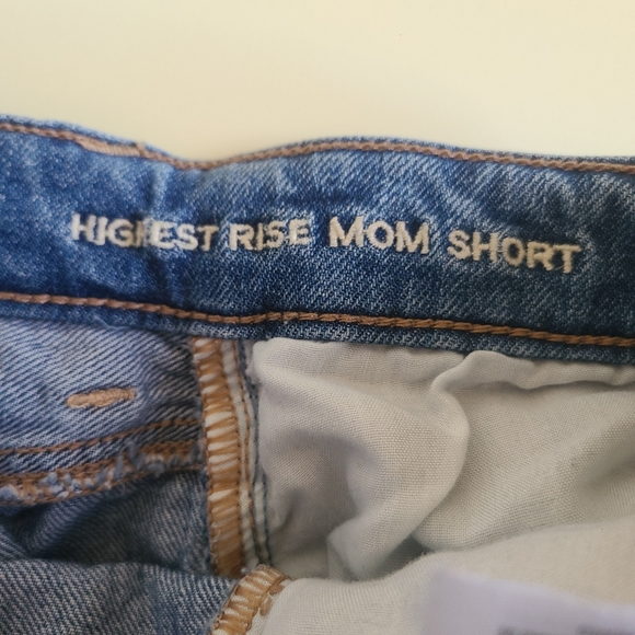 american eagle highest rise mom shorts size 2 - Picture 6 of 6